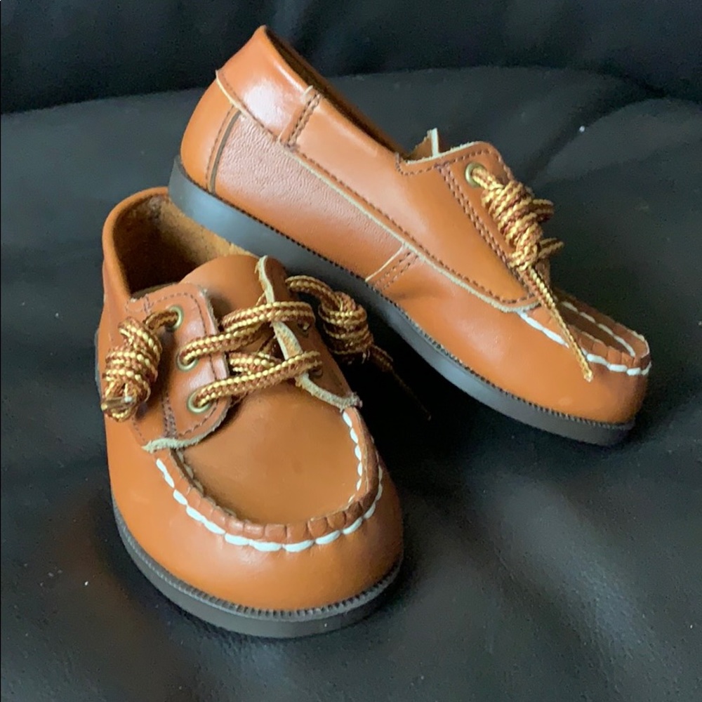 Stride Rite leather boat shoes toddler size 5